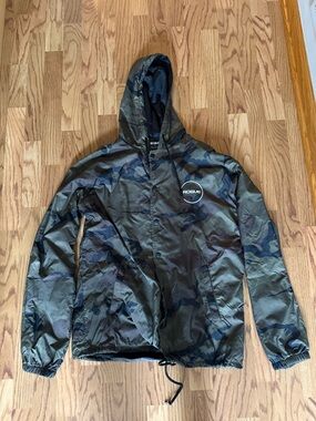 Rogue Men's Hooded Camo Windbreaker Jacket - Large